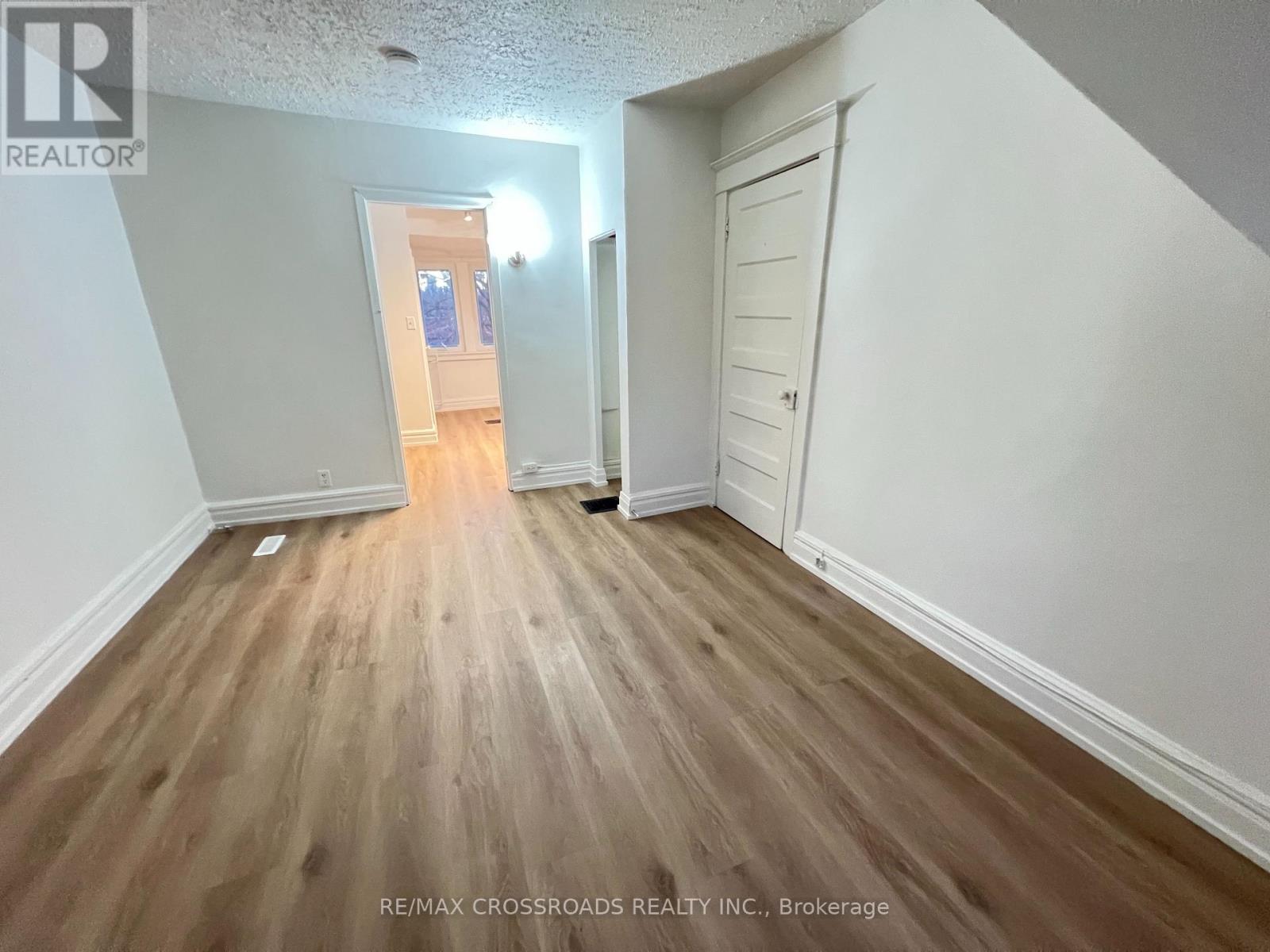 Unit 3 - 82 Curzon Street, Toronto, Ontario  M4M 3B4 - Photo 6 - E12999432