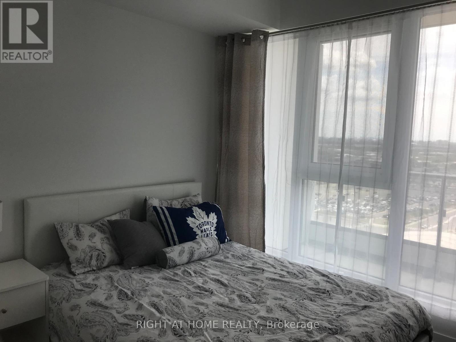 2005 - 898 Portage Parkway, Vaughan, Ontario  L4K 0J6 - Photo 6 - N12999398