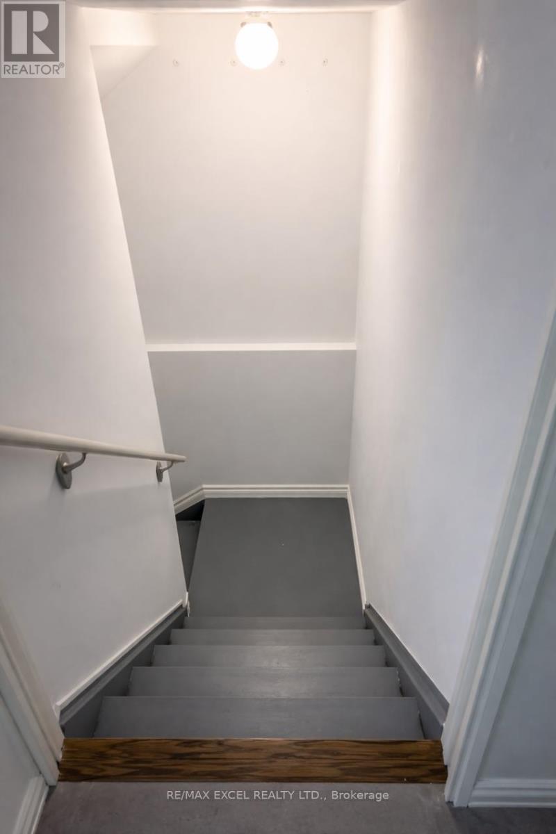 27 Spiv Grove Way, Markham, Ontario  L6E 0T6 - Photo 20 - N12999412