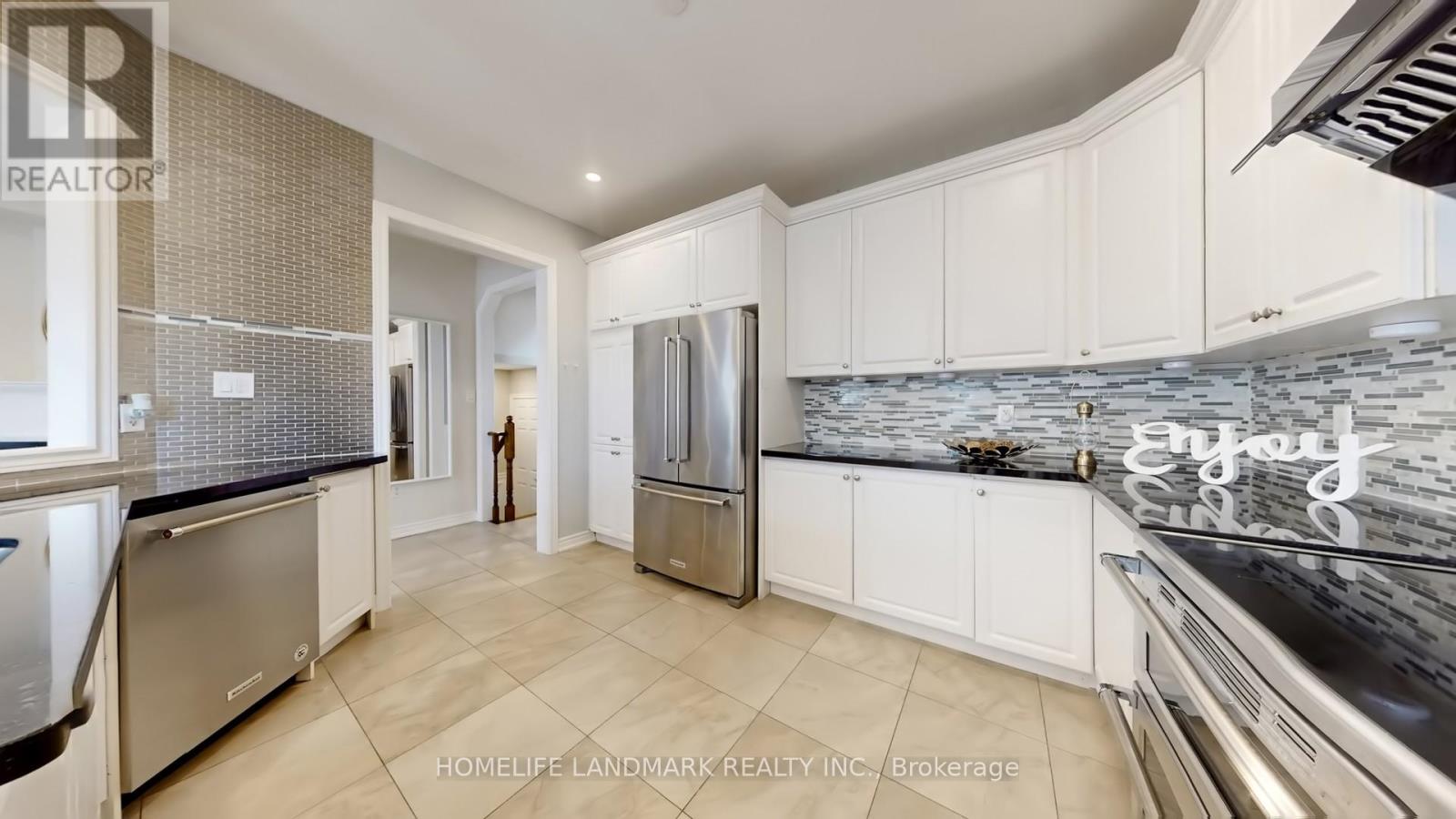 13 Woodway Lane, Markham, Ontario  L6B 0N4 - Photo 17 - N12999422