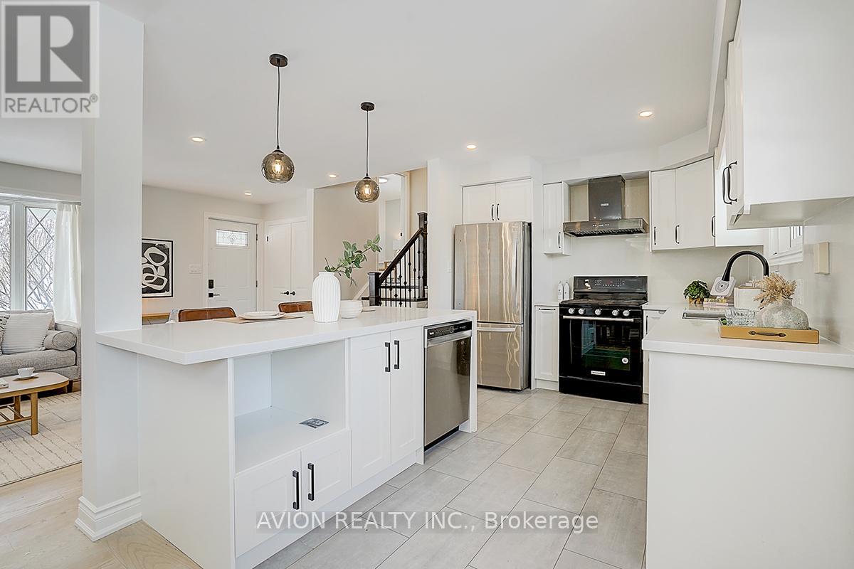 24 Drakefield Road, Markham, Ontario  L3P 1G5 - Photo 14 - N12999428