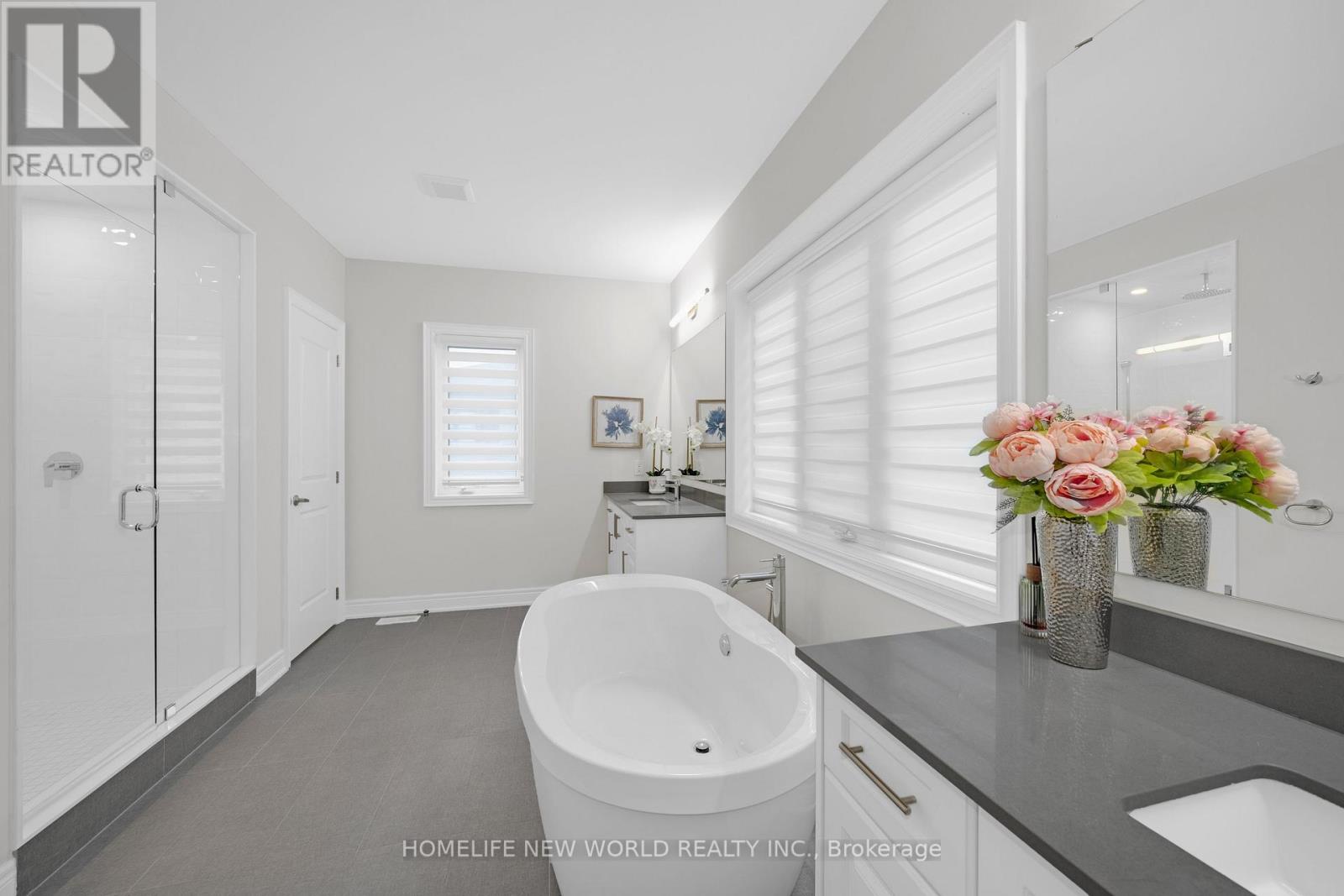 20 Planet Street, Richmond Hill, Ontario  L4C 4V8 - Photo 22 - N12999436