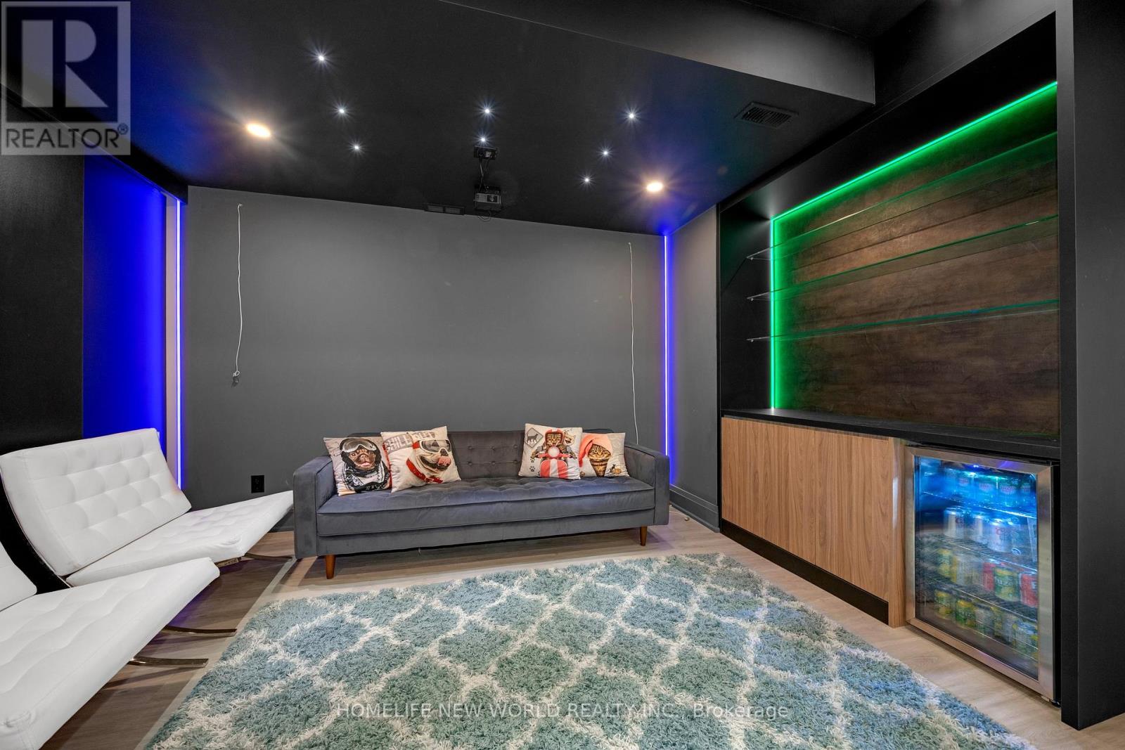 20 Planet Street, Richmond Hill, Ontario  L4C 4V8 - Photo 36 - N12999436