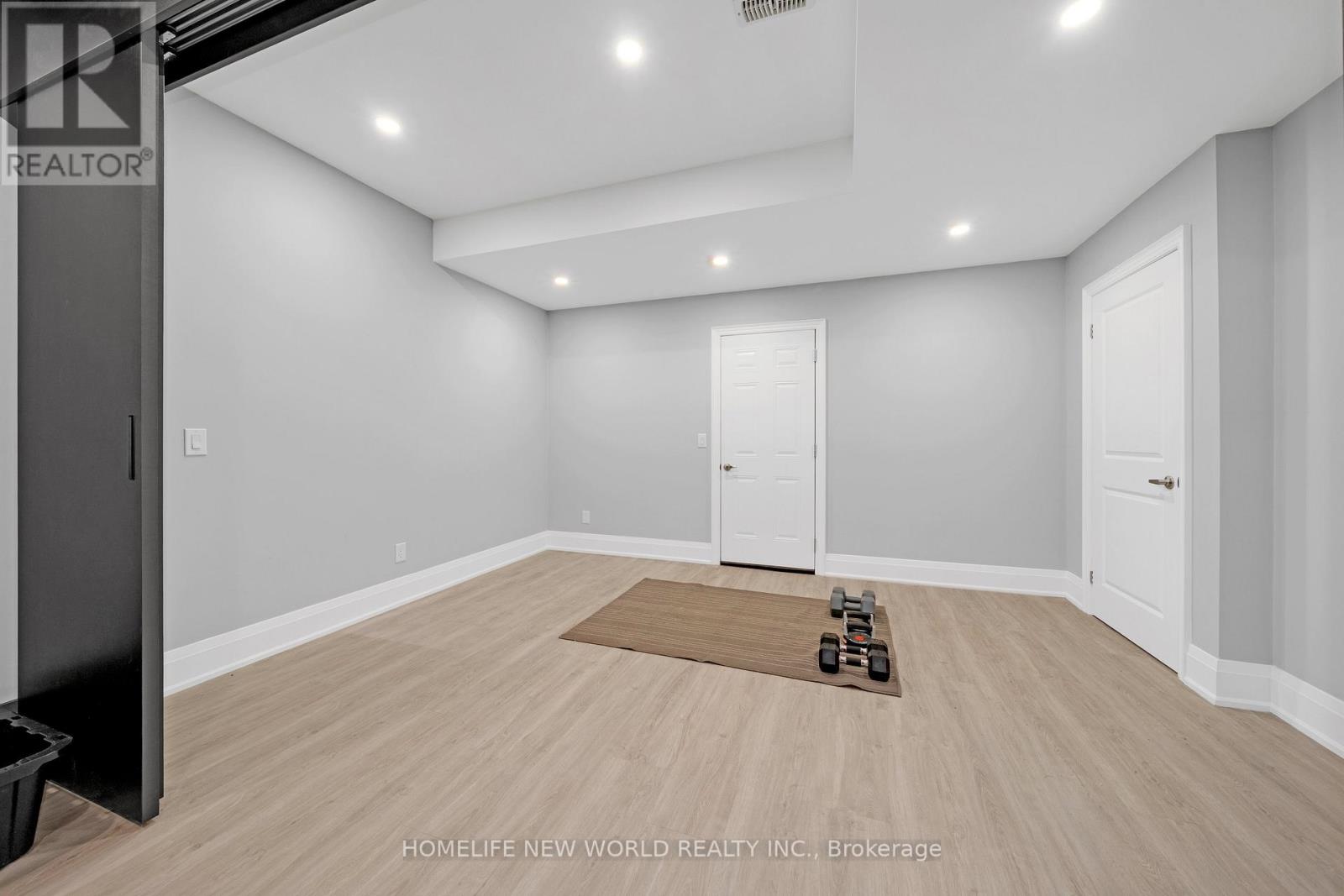 20 Planet Street, Richmond Hill, Ontario  L4C 4V8 - Photo 39 - N12999436