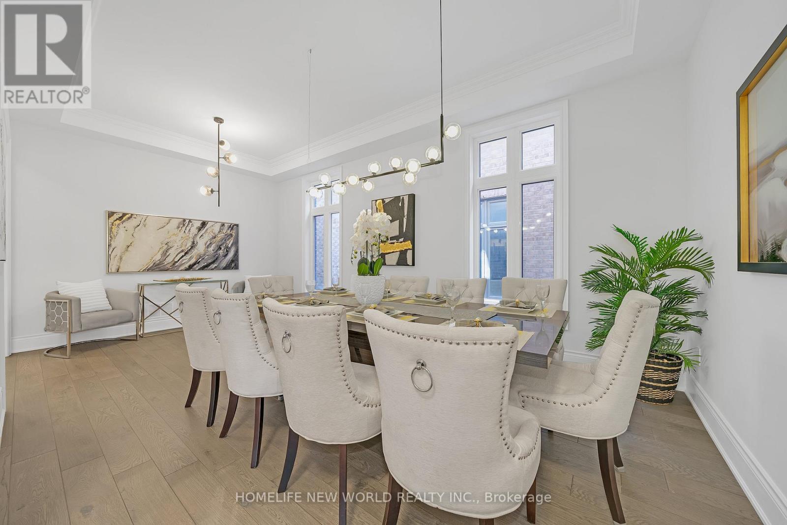 20 Planet Street, Richmond Hill, Ontario  L4C 4V8 - Photo 4 - N12999436