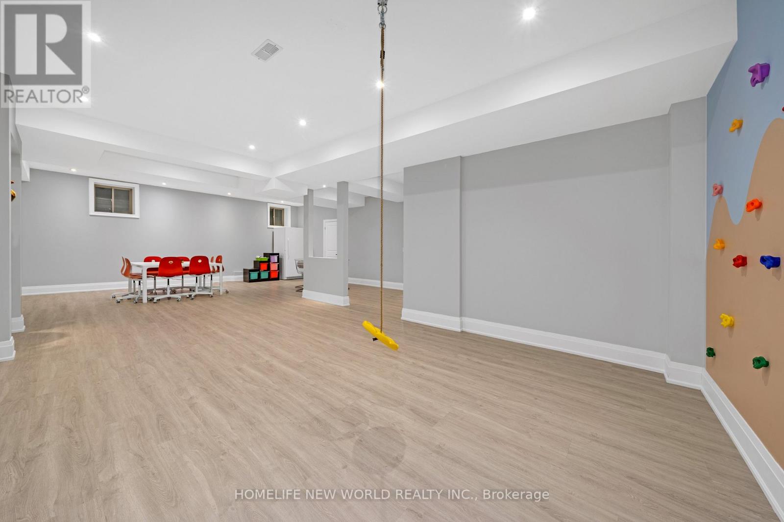 20 Planet Street, Richmond Hill, Ontario  L4C 4V8 - Photo 45 - N12999436