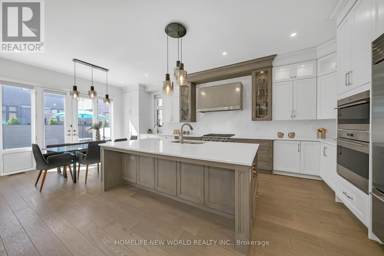 20 Planet Street, Richmond Hill, Ontario  L4C 4V8 - Photo 7 - N12999436