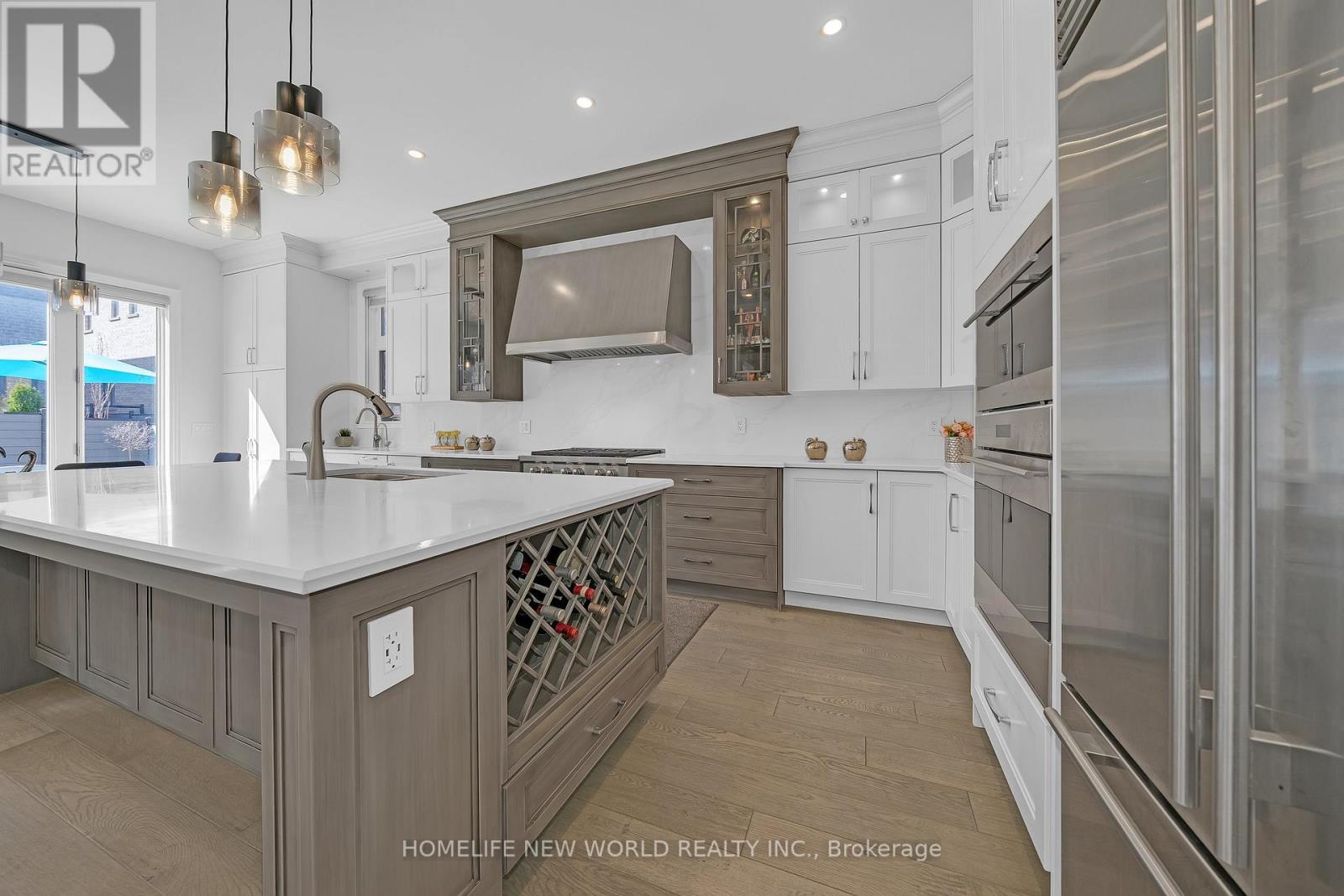 20 Planet Street, Richmond Hill, Ontario  L4C 4V8 - Photo 8 - N12999436