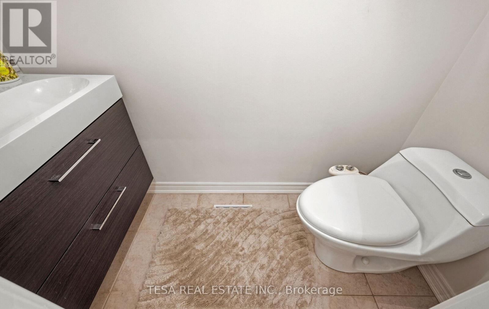 417 Lady Nadia Drive, Vaughan, Ontario L6A 4E8 - Photo 22 - N12999438