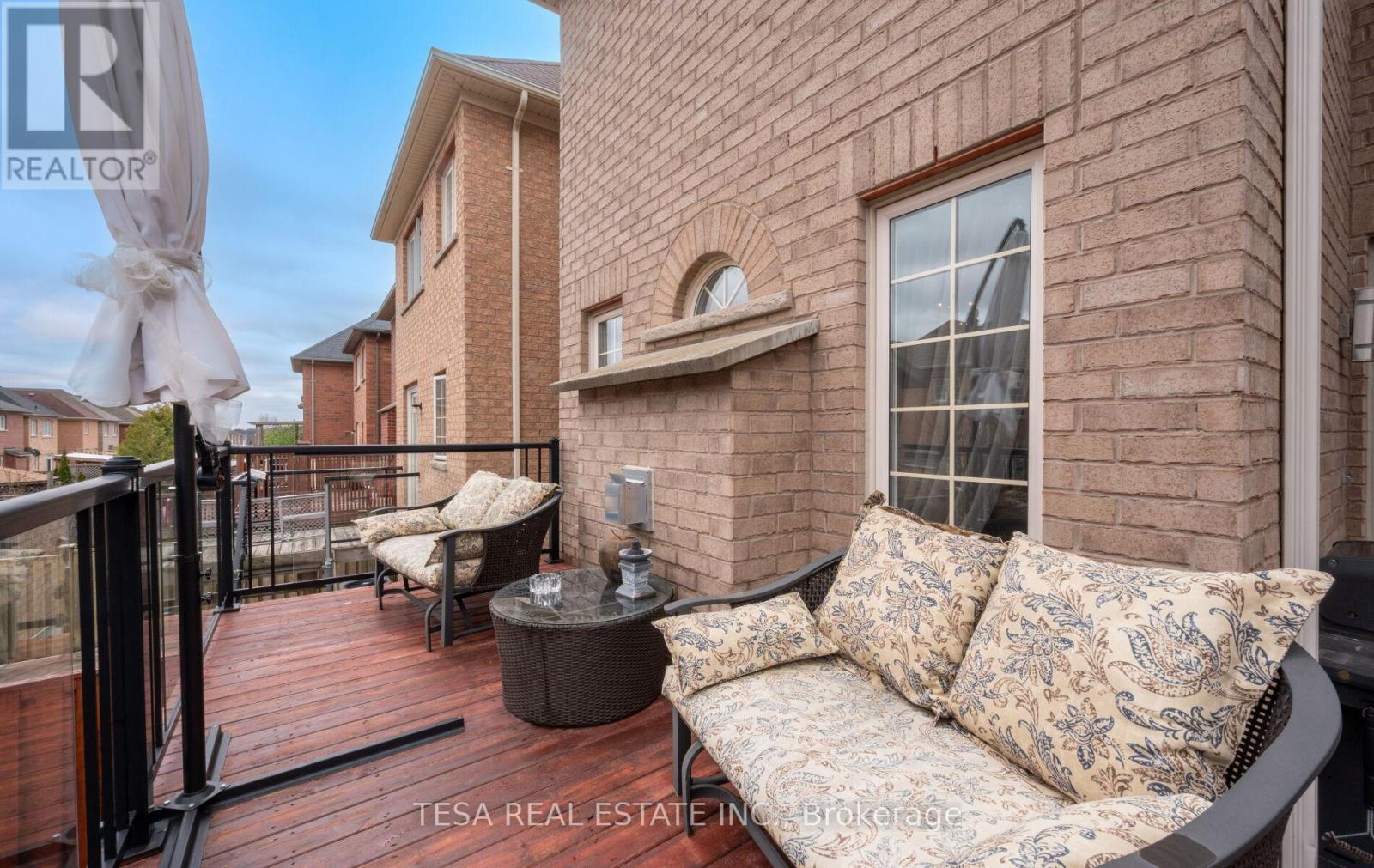 417 Lady Nadia Drive, Vaughan, Ontario L6A 4E8 - Photo 49 - N12999438