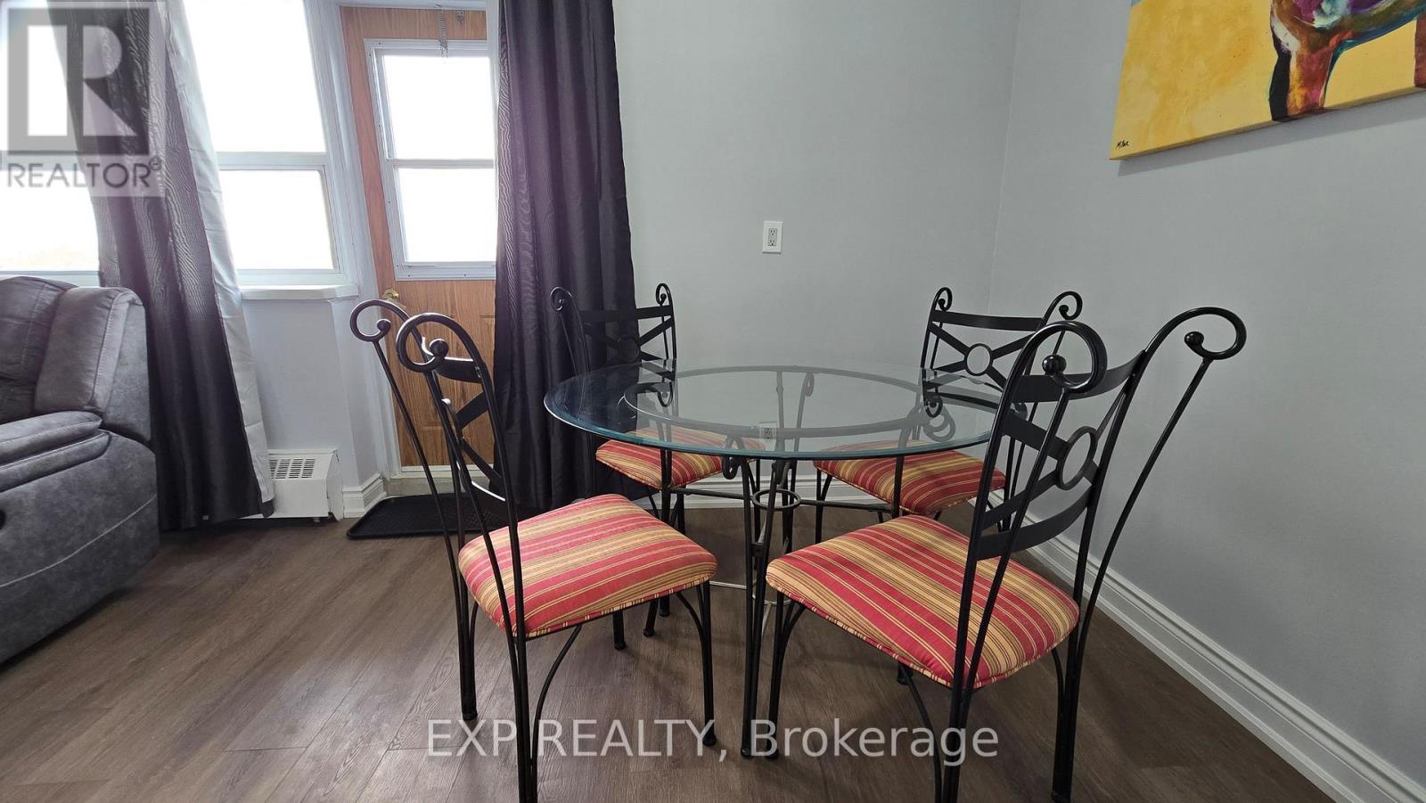 508 - 2485 Woking Crescent, Mississauga, Ontario  L5K 1Z6 - Photo 7 - W12999394