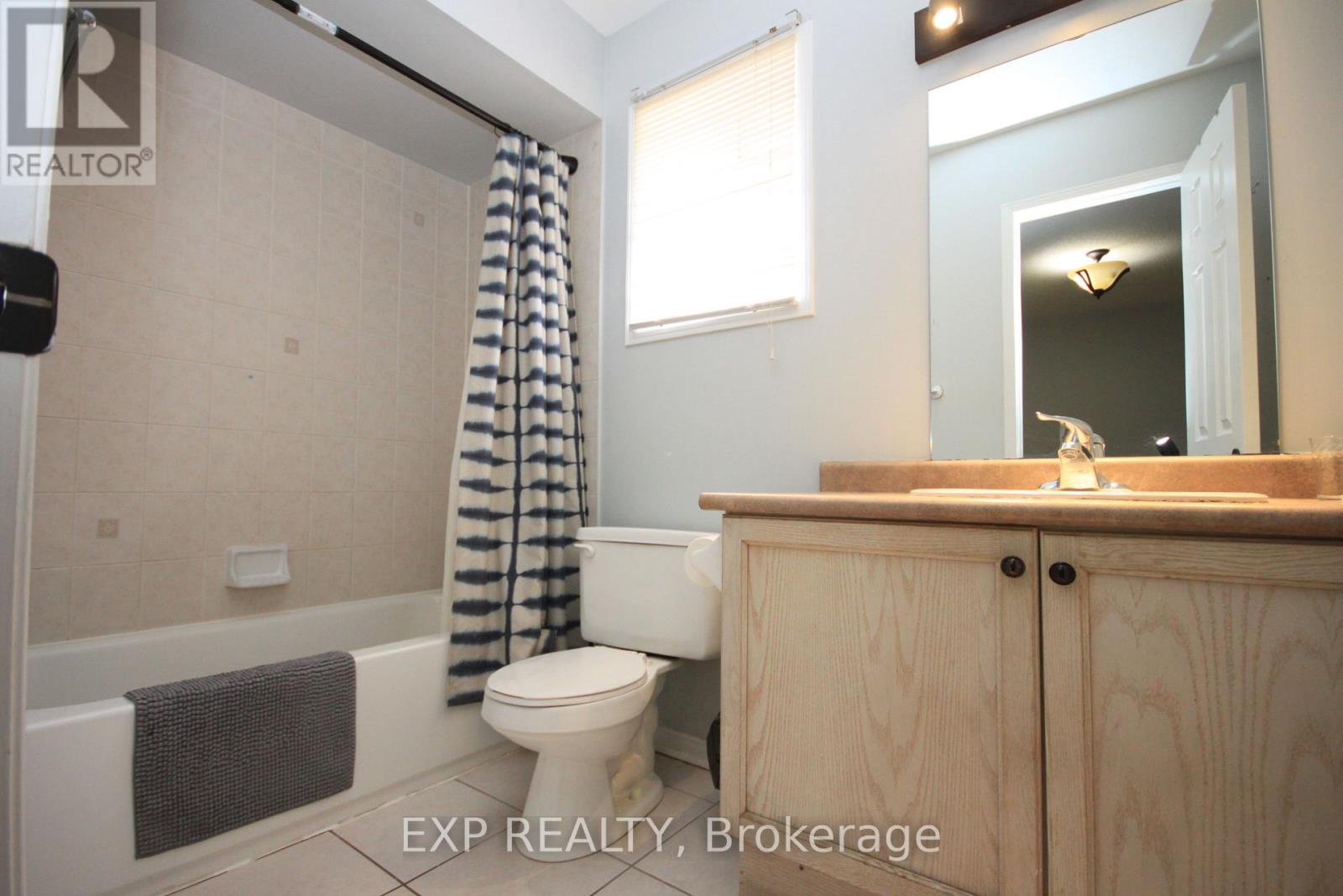 1318 Mowat Lane, Milton, Ontario  L9T 6C2 - Photo 11 - W12999408