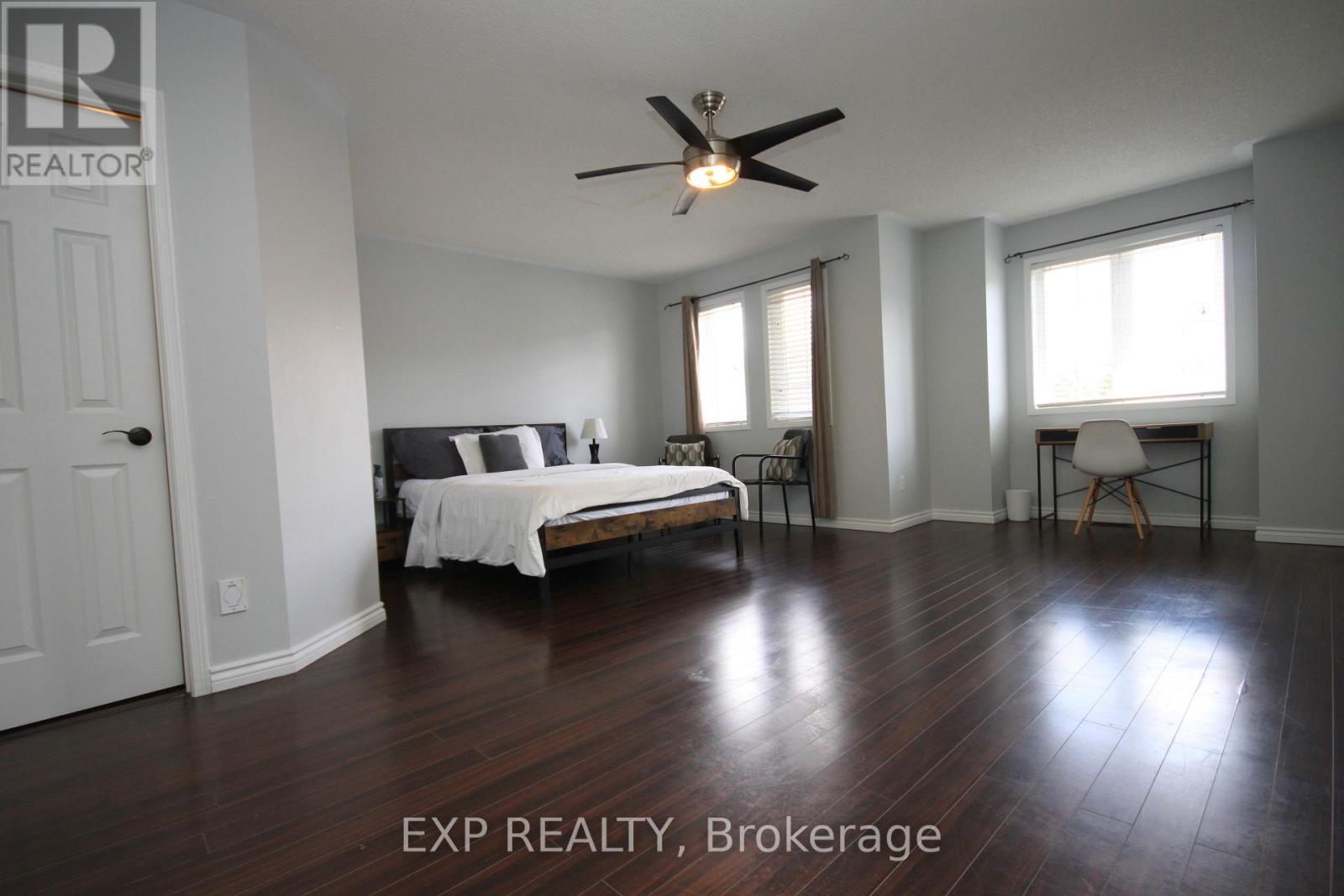 1318 Mowat Lane, Milton, Ontario  L9T 6C2 - Photo 16 - W12999408