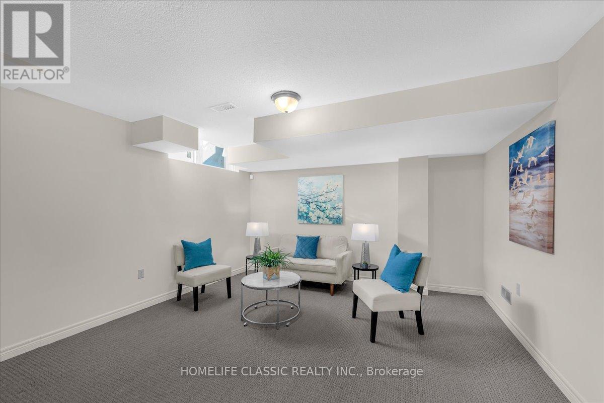 82 Blackberry Valley Crescent, Caledon, Ontario  L7C 3Z8 - Photo 24 - W12999418