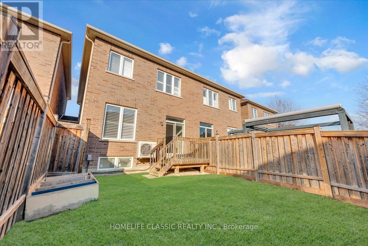 82 Blackberry Valley Crescent, Caledon, Ontario  L7C 3Z8 - Photo 32 - W12999418