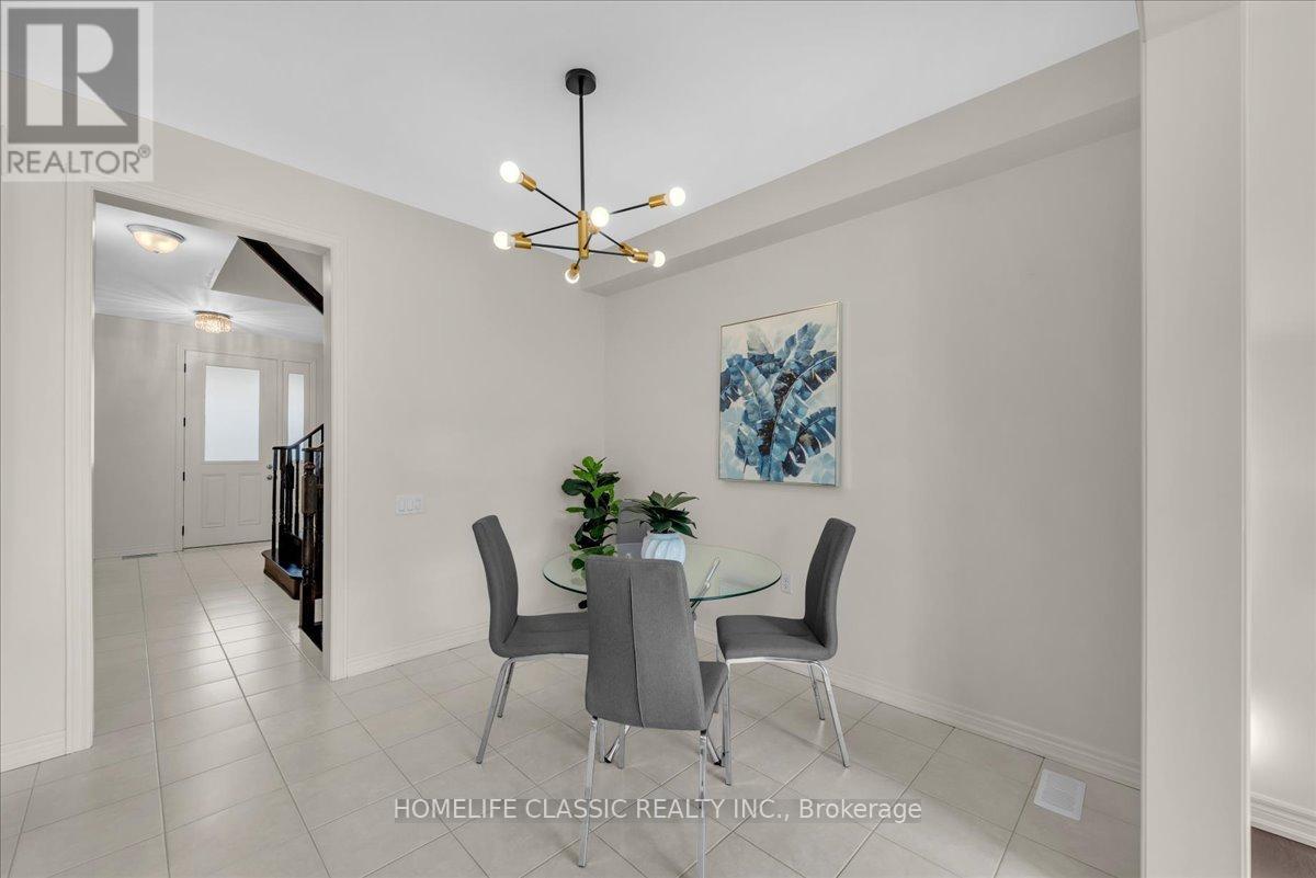 82 Blackberry Valley Crescent, Caledon, Ontario  L7C 3Z8 - Photo 8 - W12999418