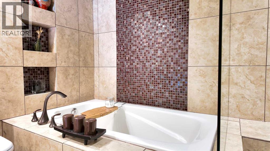 226 Lady Macdonald Drive, Canmore, Alberta  T1W 1H3 - Photo 28 - A2301104