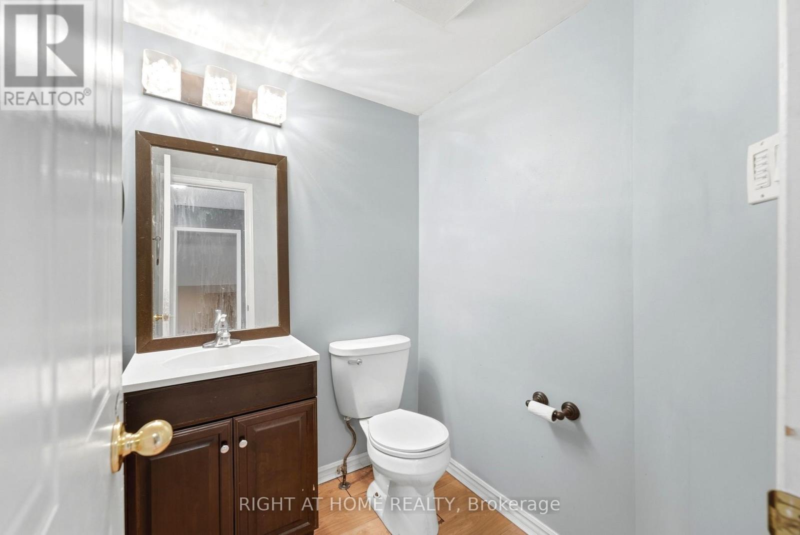 32 Bowcott Crescent, London East, Ontario  N5V 4W8 - Photo 19 - X12999440