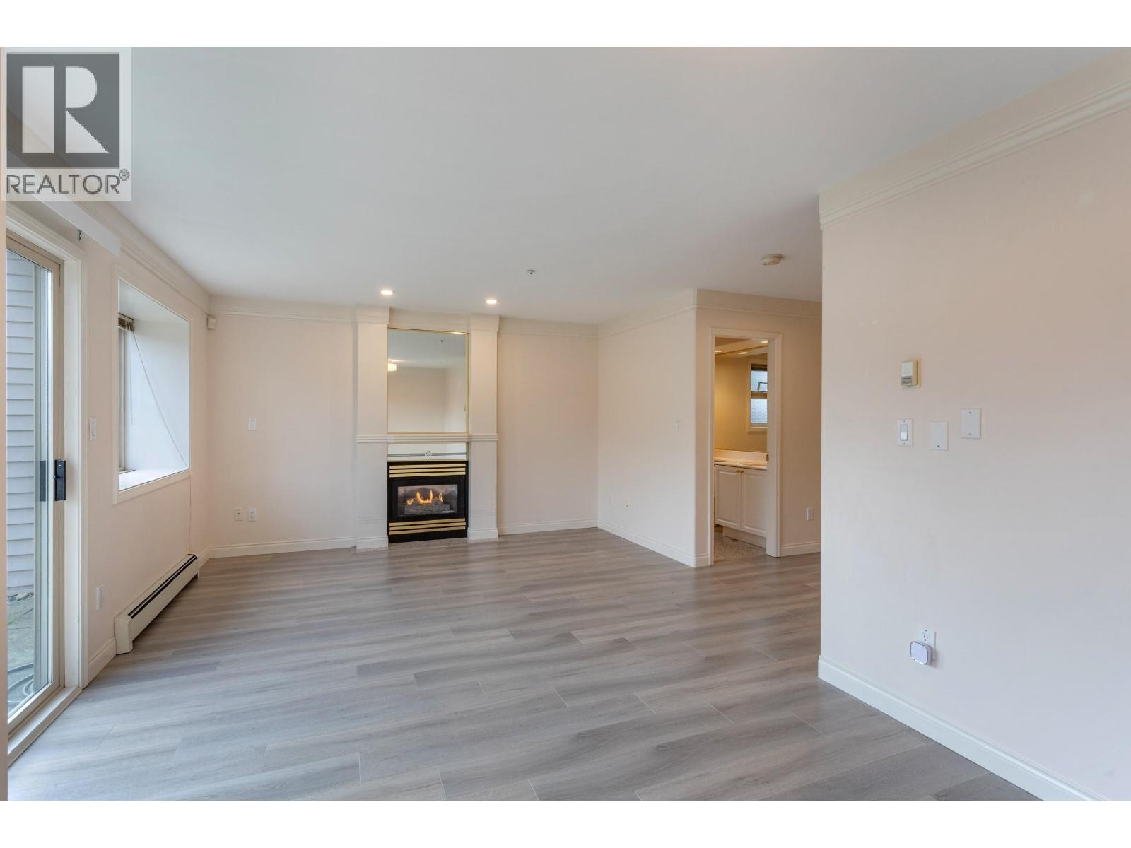 8468 Osler Street, Vancouver, British Columbia  V6P 4E4 - Photo 8 - R3083738