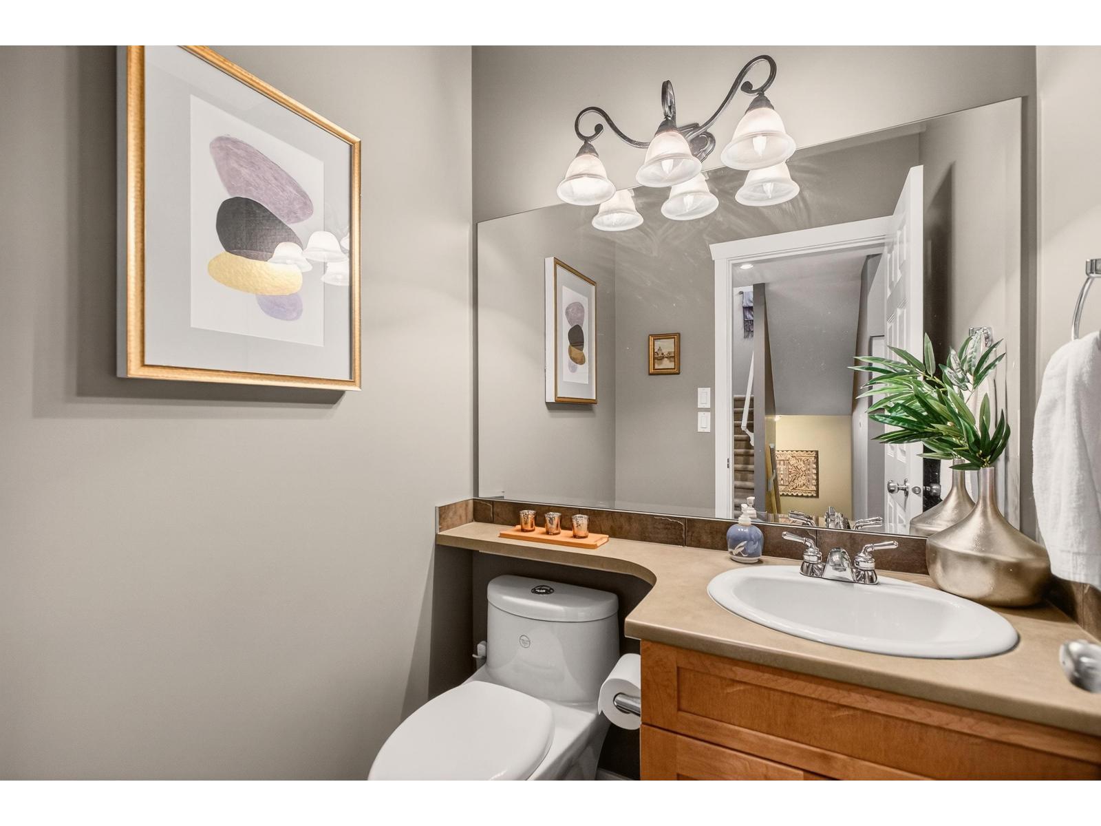 7134 196a Street, Langley, British Columbia  V2Y 2Z9 - Photo 19 - R3111423