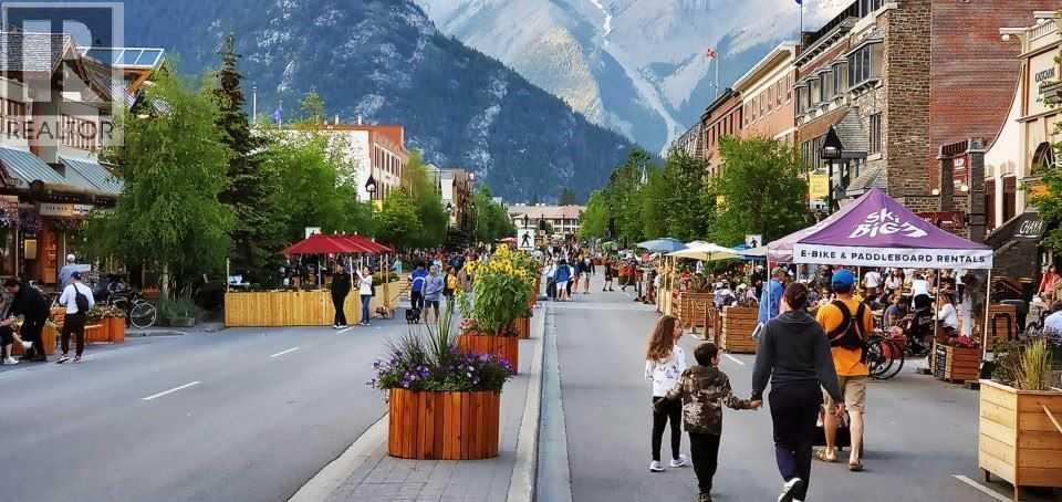 211 Banff Avenue, Banff, Alberta