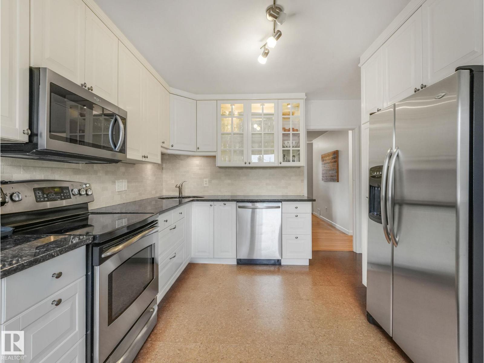 9419 145 St Nw, Edmonton, Alberta  T5R 0V3 - Photo 15 - E4482282