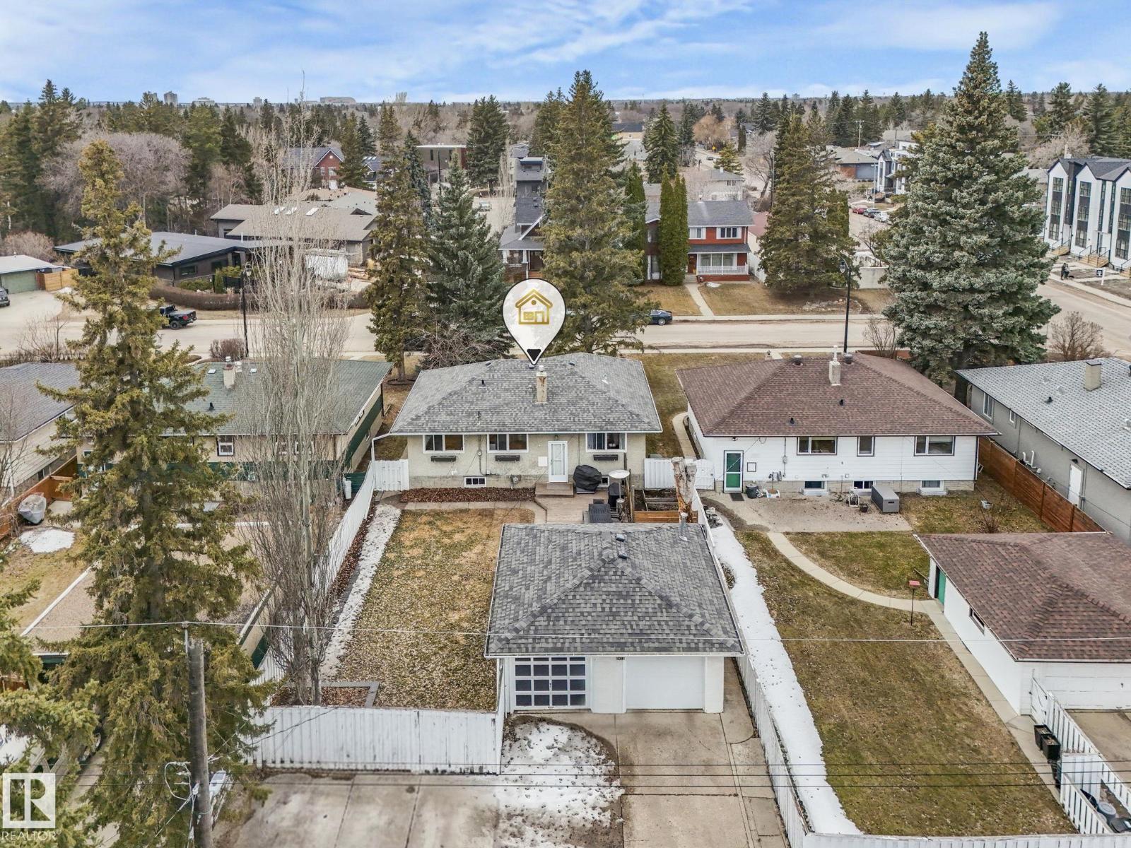 9419 145 St Nw, Edmonton, Alberta  T5R 0V3 - Photo 2 - E4482282