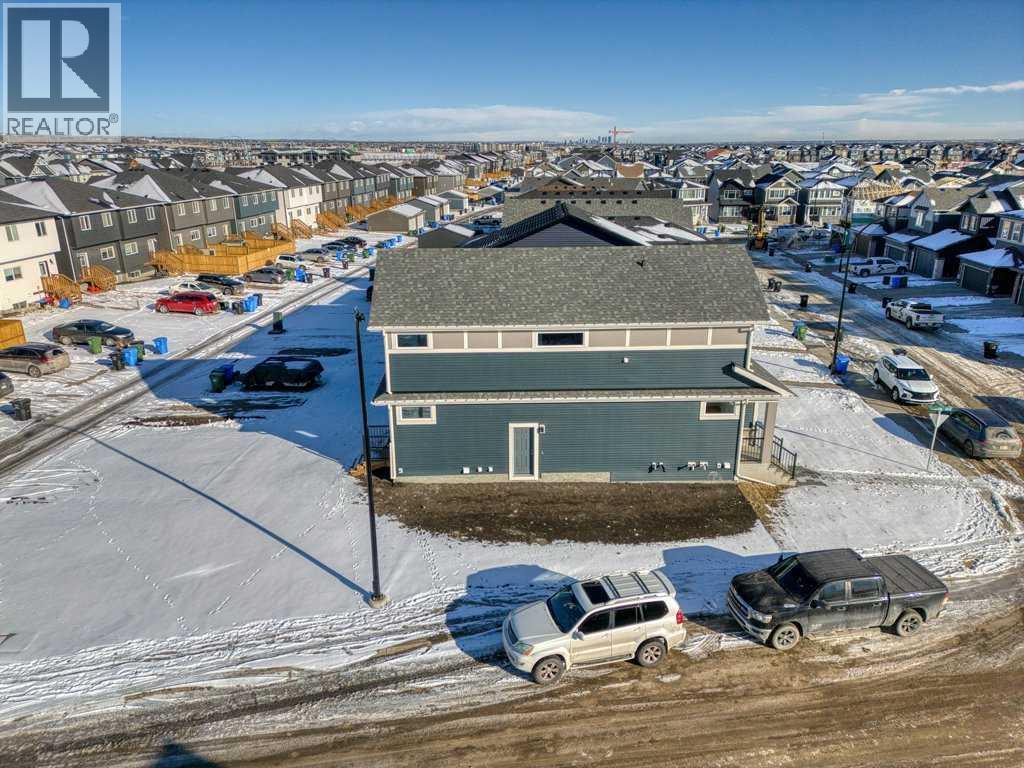 105 Creekstone Manor Sw, Calgary, Alberta  T2X 5W5 - Photo 43 - A2297741