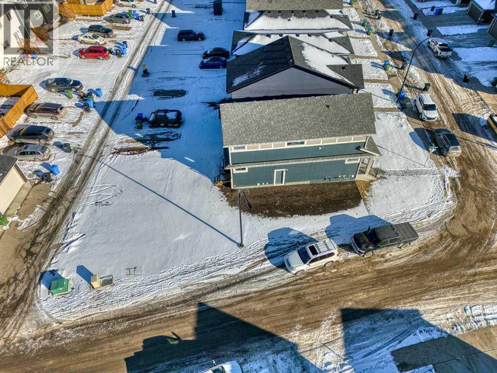 105 Creekstone Manor Sw, Calgary, Alberta  T2X 5W5 - Photo 42 - A2297741