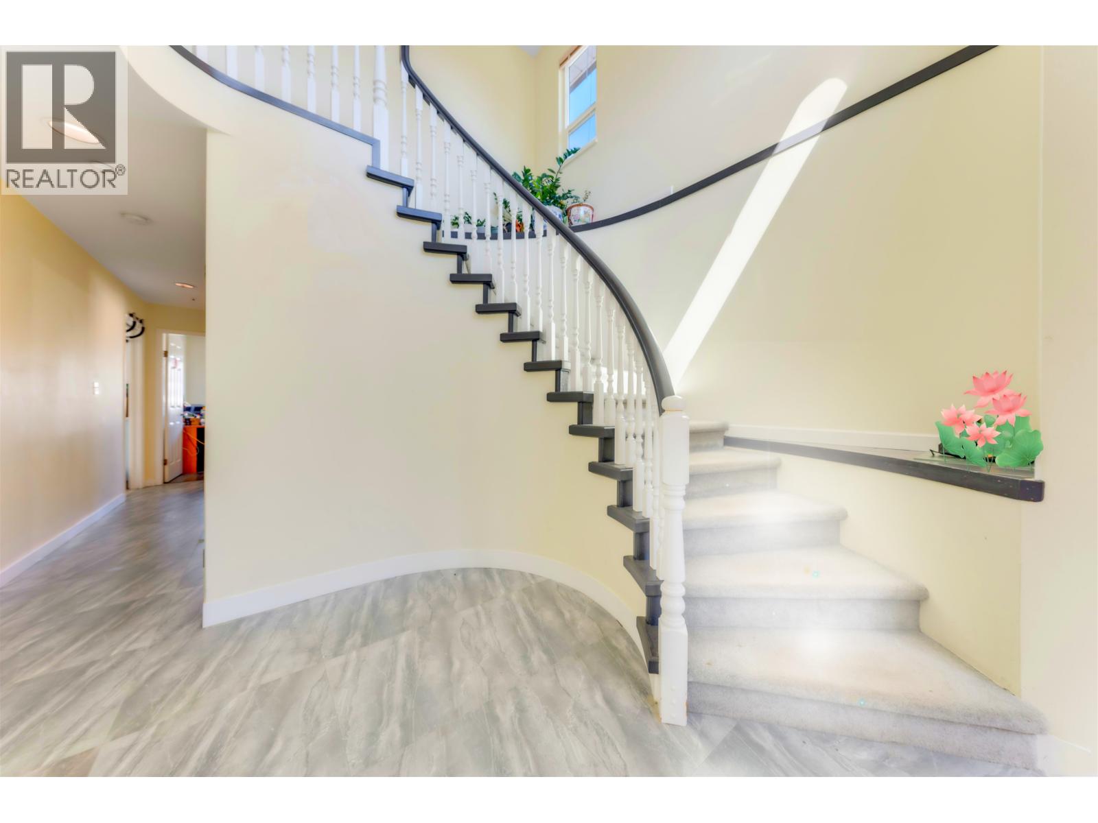 75 E 56th Avenue, Vancouver, British Columbia  V5X 1P7 - Photo 9 - R3035622