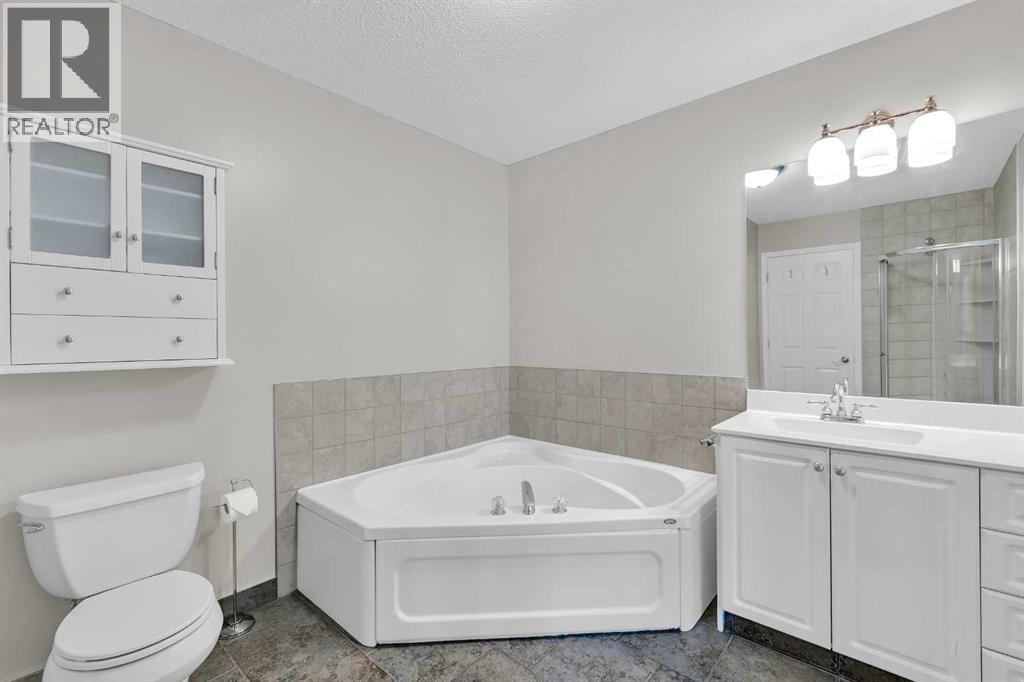 362 Regal Park Ne, Calgary, Alberta  T2E 0S6 - Photo 26 - A2301572