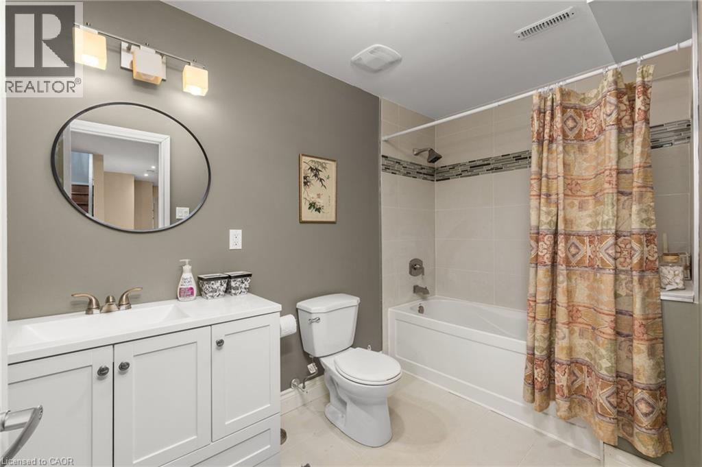 2295 Glazebrook Circle, Oakville, Ontario  L6M 5B5 - Photo 31 - 40815726