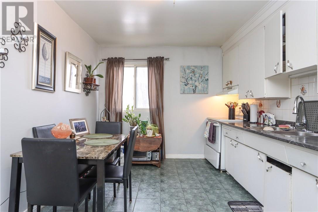 191 Dell Street, Sudbury, Ontario  P3C 2Y4 - Photo 2 - 2127137