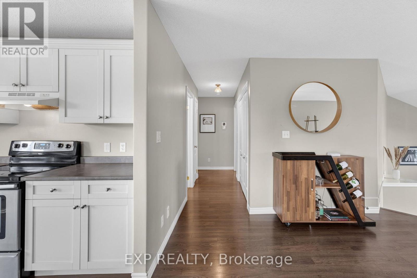 57 Lake Breeze Court, Prince Edward County, Ontario  K0K 3L0 - Photo 13 - X12999482