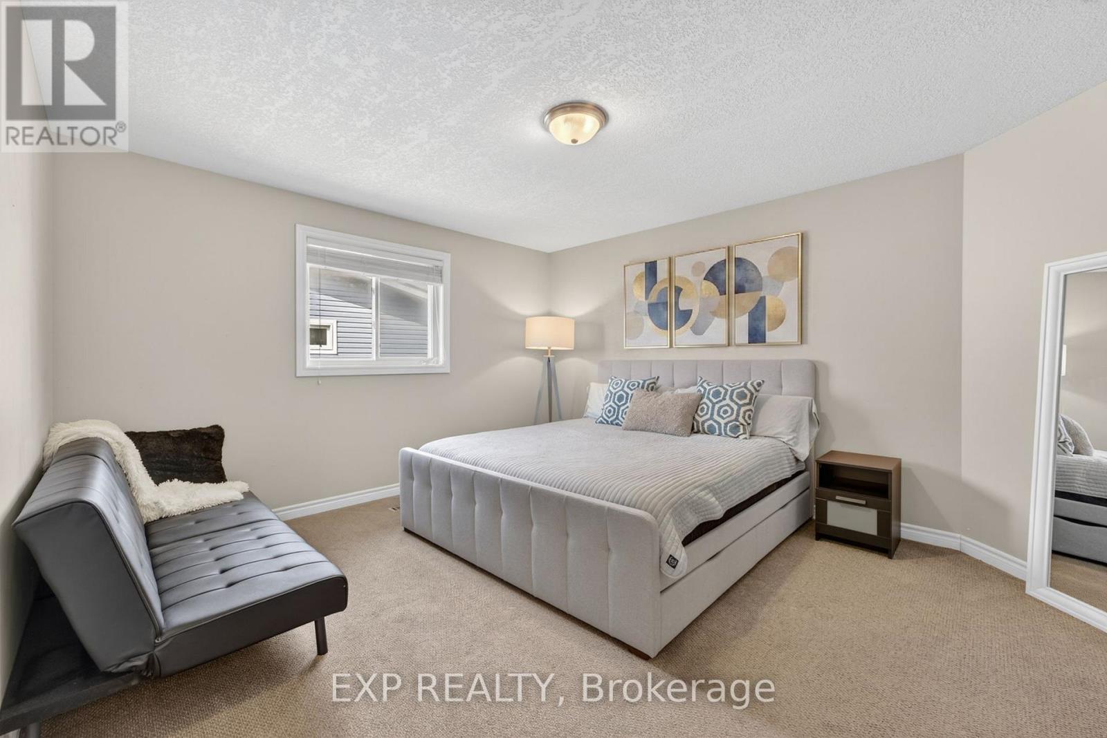 57 Lake Breeze Court, Prince Edward County, Ontario  K0K 3L0 - Photo 14 - X12999482