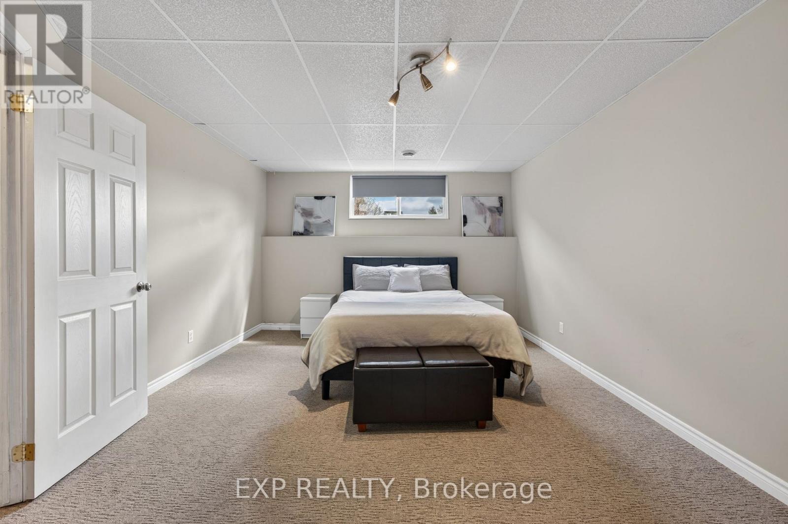 57 Lake Breeze Court, Prince Edward County, Ontario  K0K 3L0 - Photo 23 - X12999482