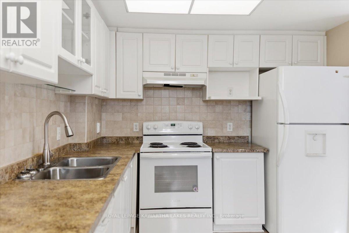 404 - 51 Rivermill Boulevard, Kawartha Lakes, Ontario K9V 6E8 - Photo 13 - X12999542