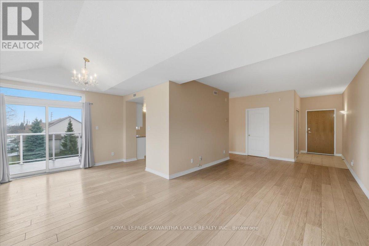 404 - 51 Rivermill Boulevard, Kawartha Lakes, Ontario K9V 6E8 - Photo 8 - X12999542