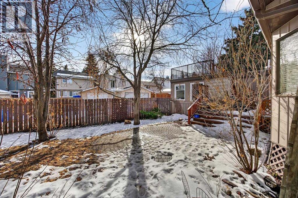 100 Strathcona Close Sw, Calgary, Alberta  T3H 1L3 - Photo 38 - A2294740