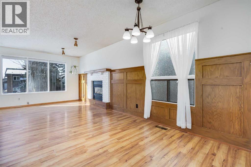 21 Mountain Circle Se, Airdrie, Alberta  T4A 1X8 - Photo 8 - A2299433