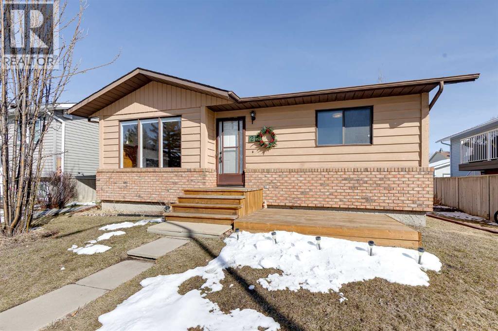 21 Mountain Circle Se, Airdrie, Alberta  T4A 1X8 - Photo 2 - A2299433