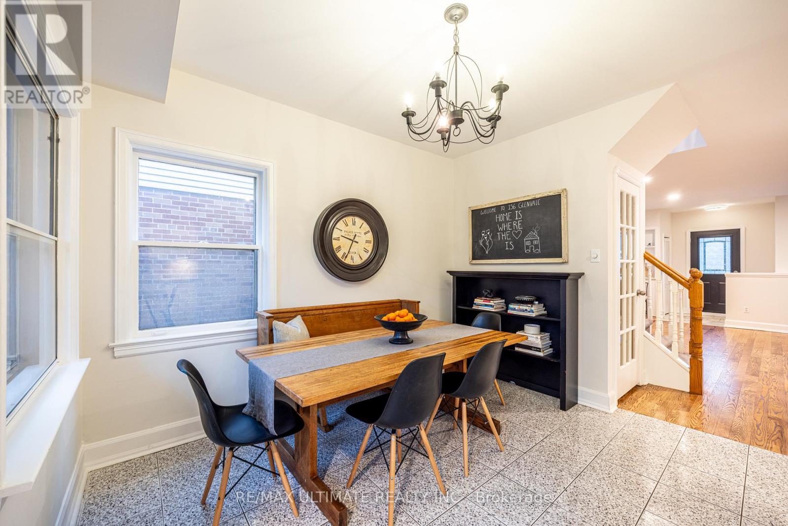 156 Glenvale Boulevard, Toronto, Ontario  M4G 2W3 - Photo 23 - C12997378