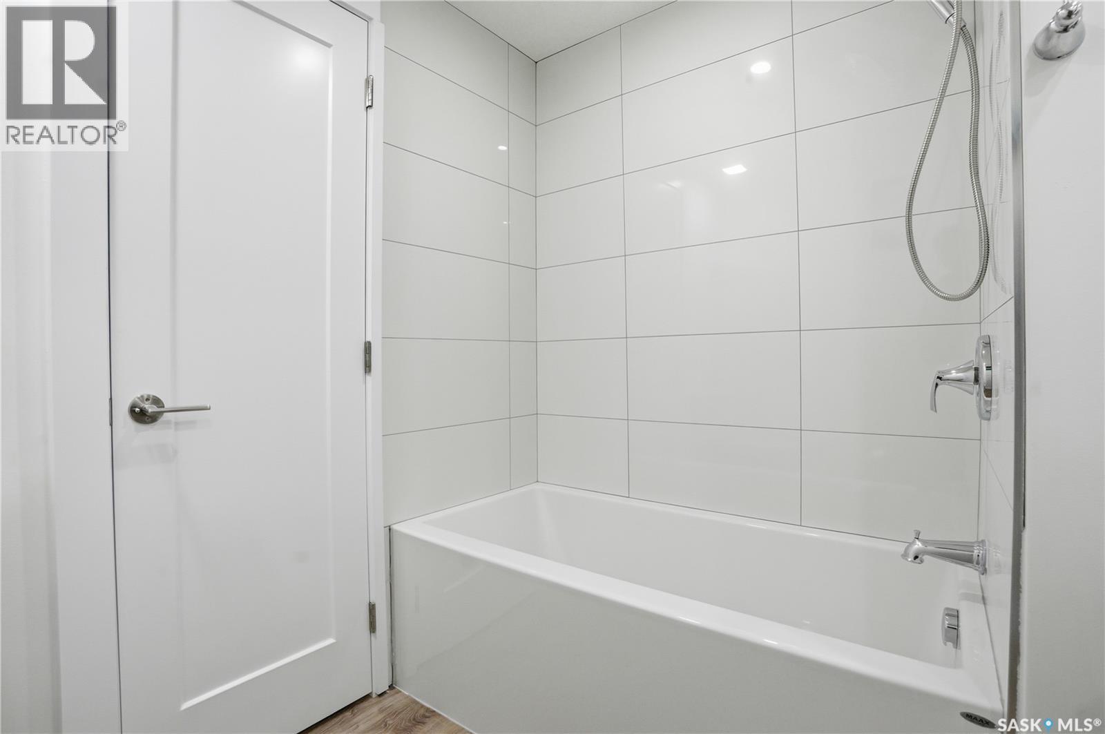 60 1035 Boychuk Drive, Saskatoon, Saskatchewan  S7H 5B2 - Photo 21 - SK032974