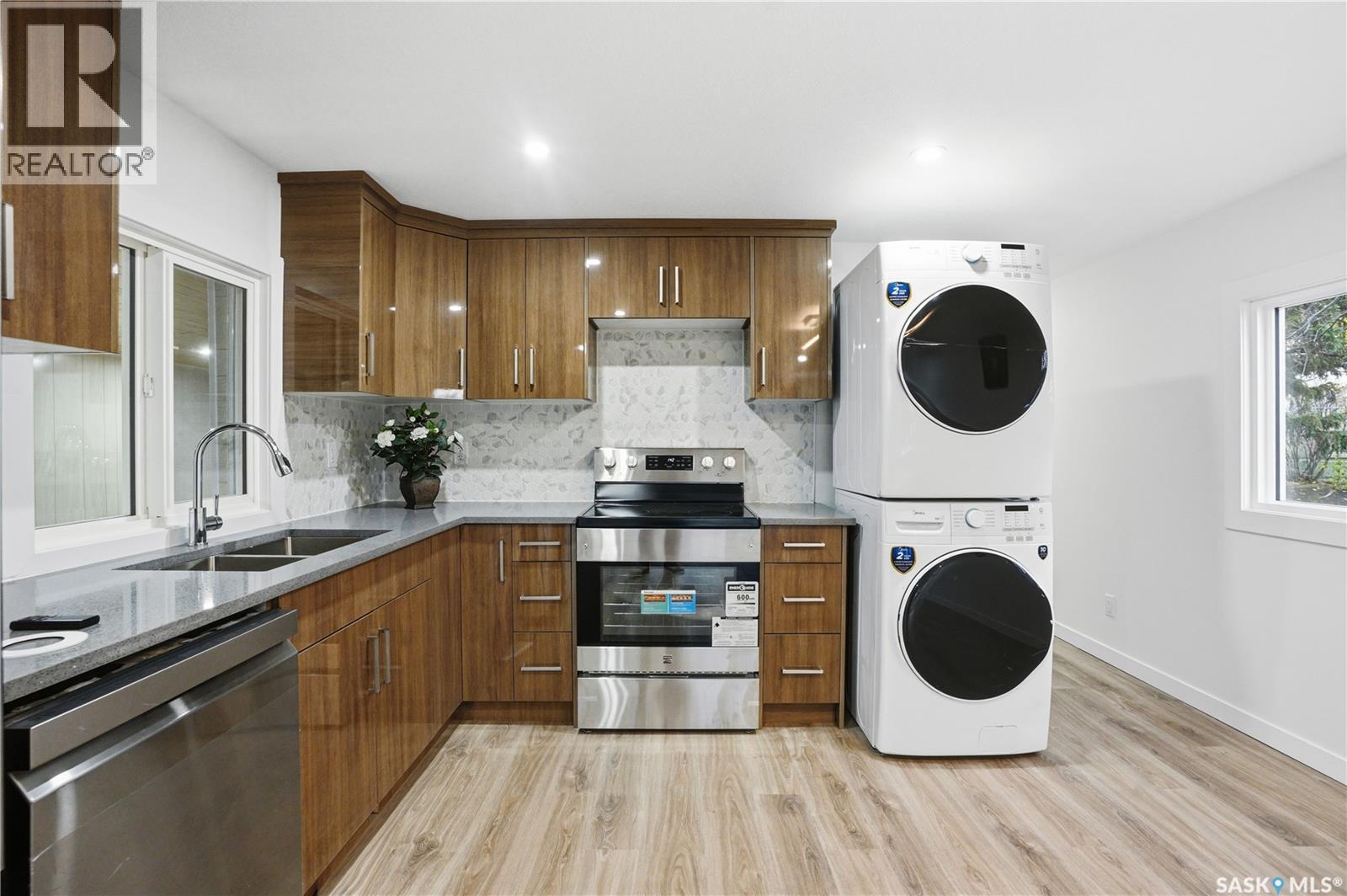 60 1035 Boychuk Drive, Saskatoon, Saskatchewan  S7H 5B2 - Photo 8 - SK032974