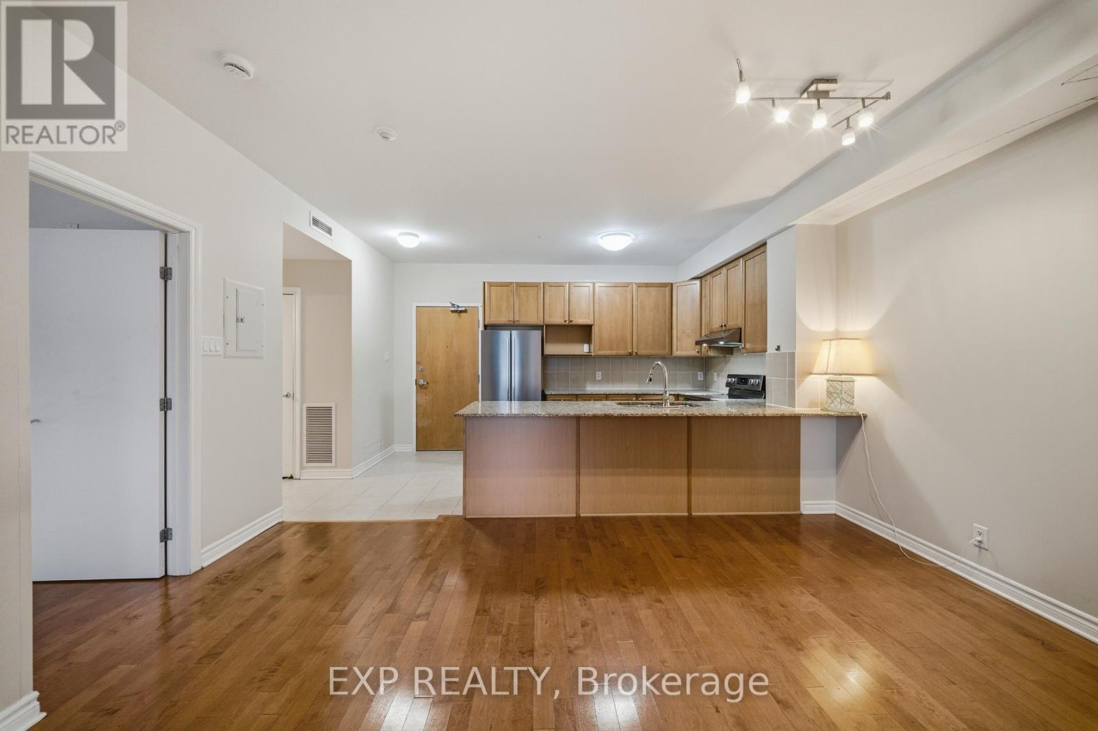 218 - 205 Bolton Street, Ottawa, Ontario  K1N 1K7 - Photo 14 - X12878886