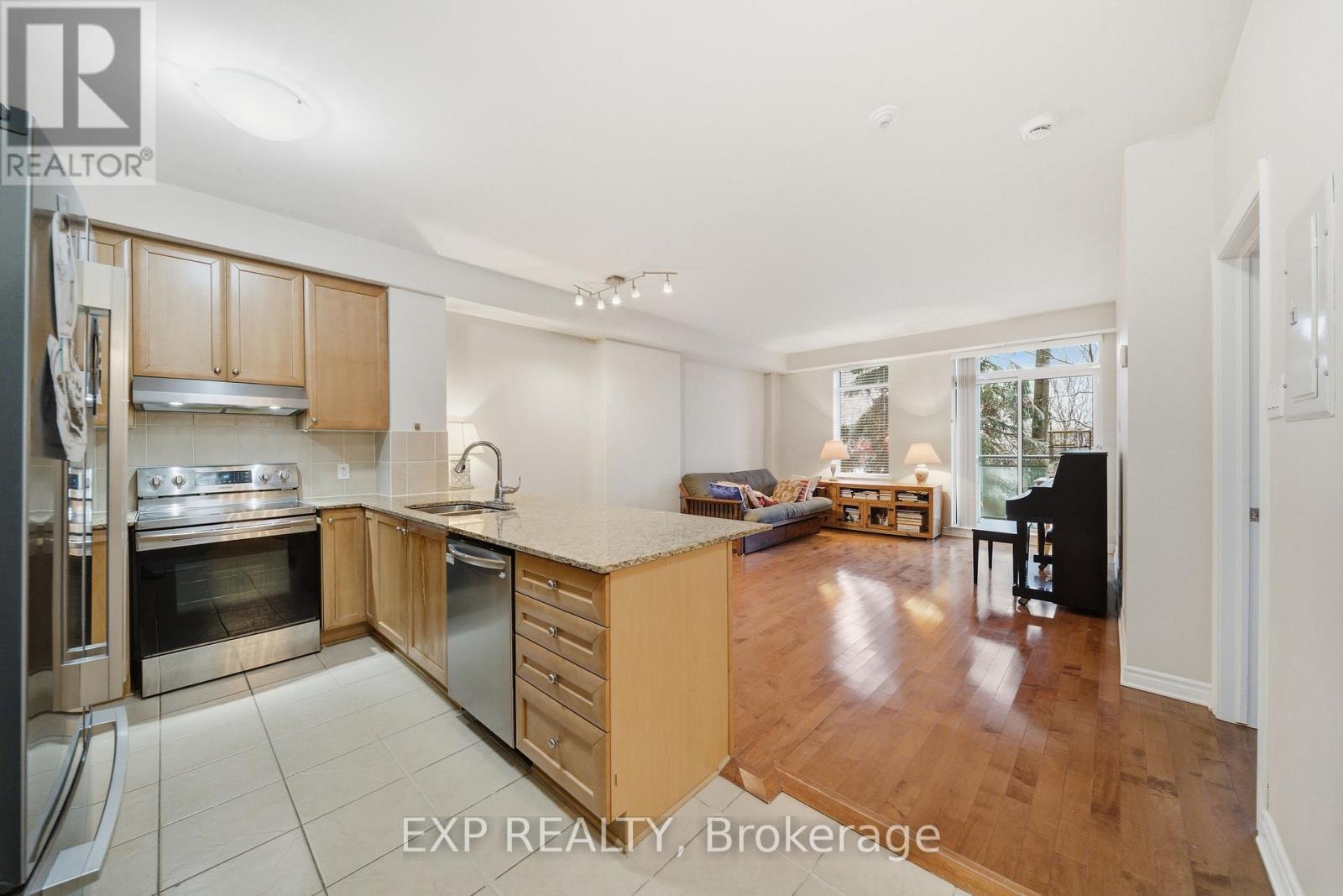 218 - 205 Bolton Street, Ottawa, Ontario  K1N 1K7 - Photo 9 - X12878886