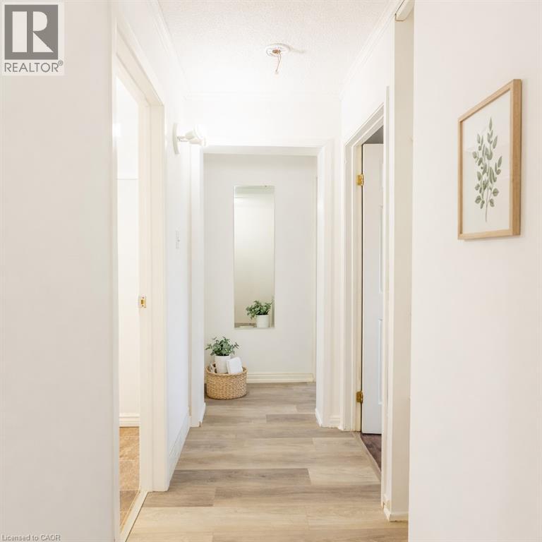 121 E University Avenue E Unit# 102, Waterloo, Ontario  N2J 4J1 - Photo 29 - 40820934