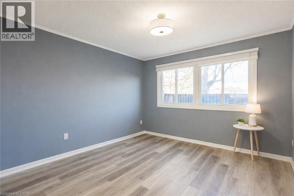 121 E University Avenue E Unit# 102, Waterloo, Ontario  N2J 4J1 - Photo 4 - 40820934