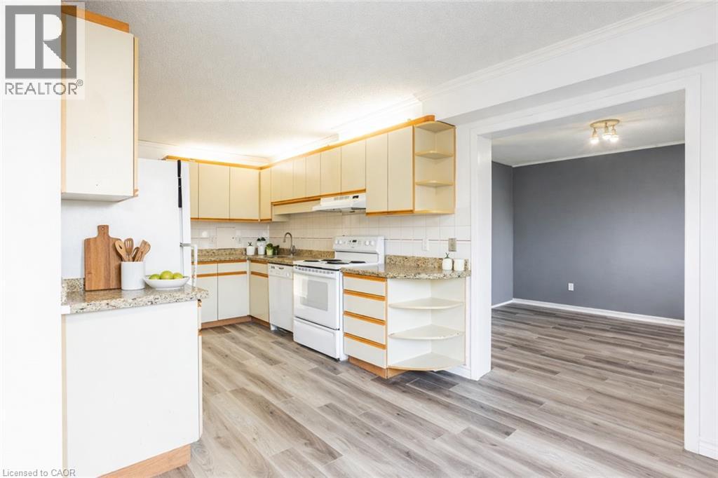 121 E University Avenue E Unit# 102, Waterloo, Ontario  N2J 4J1 - Photo 7 - 40820934