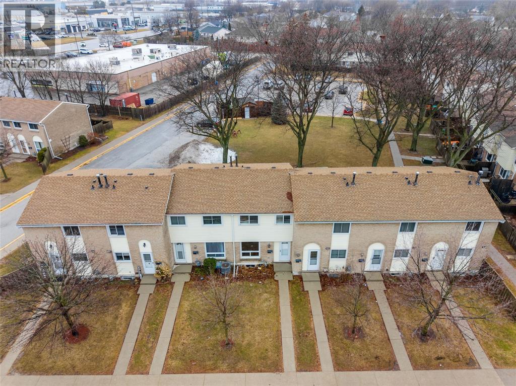 27 Turner Drive Unit# 32, Sarnia, Ontario  N7S 4R9 - Photo 28 - 26008165